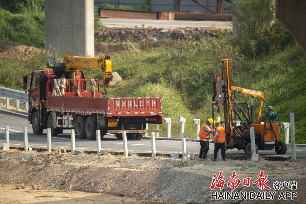 琼海:高速公路节后施工忙_新浪财经_新浪网