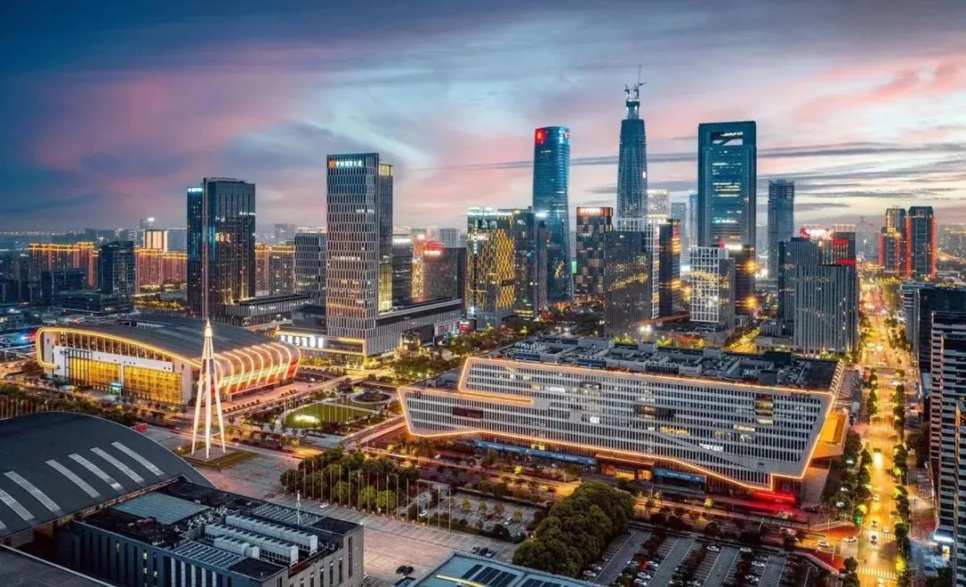 宁波国际会展中心.陈乾斌 摄