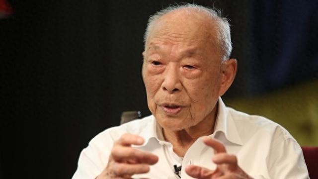 百岁院士王振义:多问一个“为什么”,就有可能发现新的理论|王振义_新浪财经_新浪网