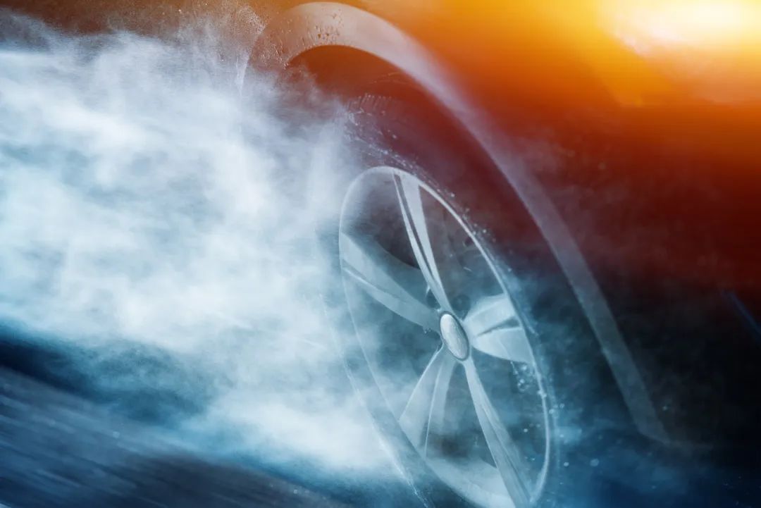 "油电替换"加速 车企"火拼"10万元以下市场|燃油车_新浪财经_新浪网