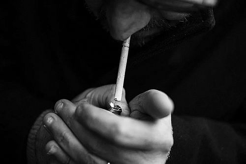 戒烟多年伤害依旧