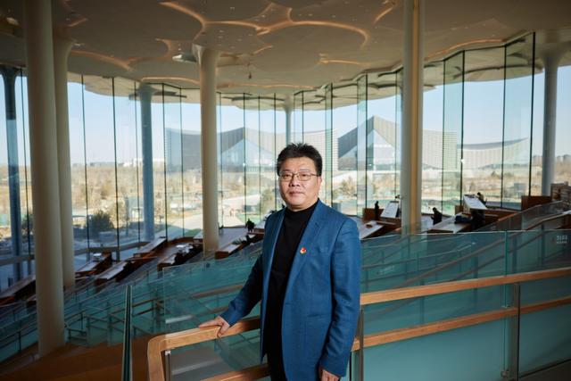 北投集团重大项目总监,三大文化建筑项目部总经理陈宏达.