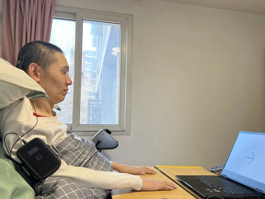 高位截瘫患者可脑控光标|清华大学_新浪财经_新浪网