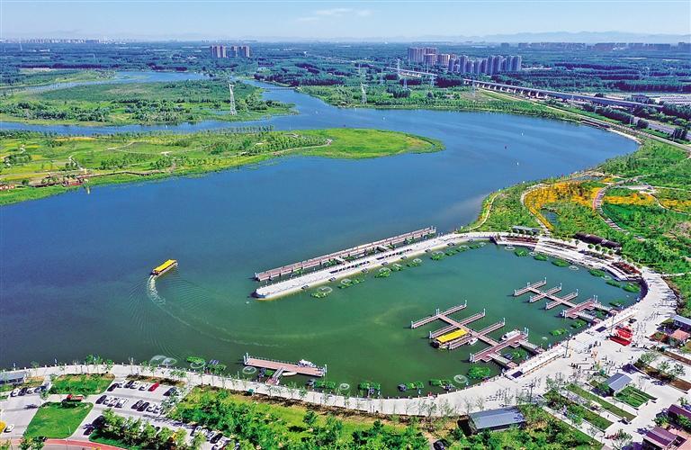 京冀北运河香河段.本报记者 刘向 摄