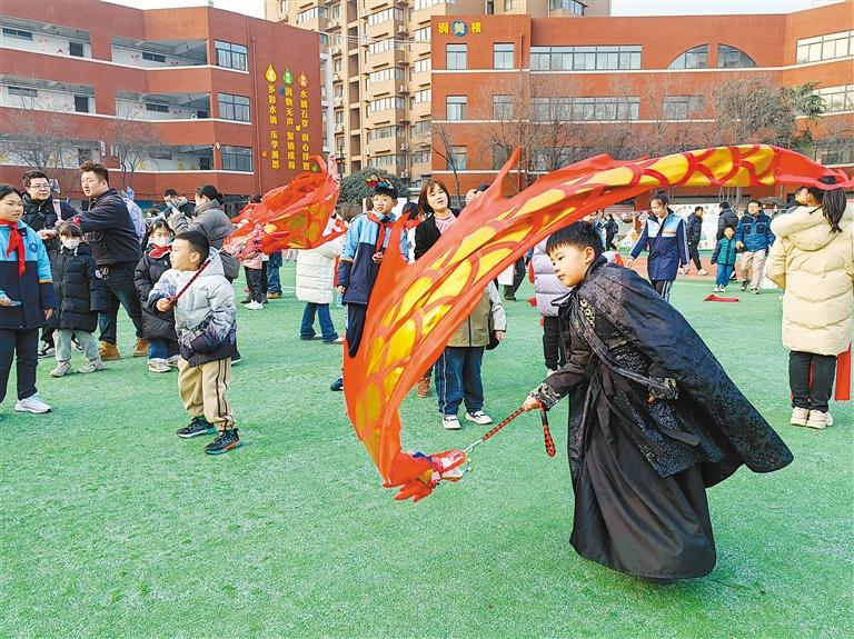 舞龙花式教学图片