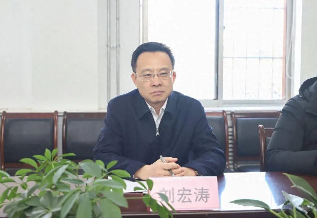 上述消息显示,山东省枣庄市原副市长刘宏涛已任鲁东大学党委副书记.