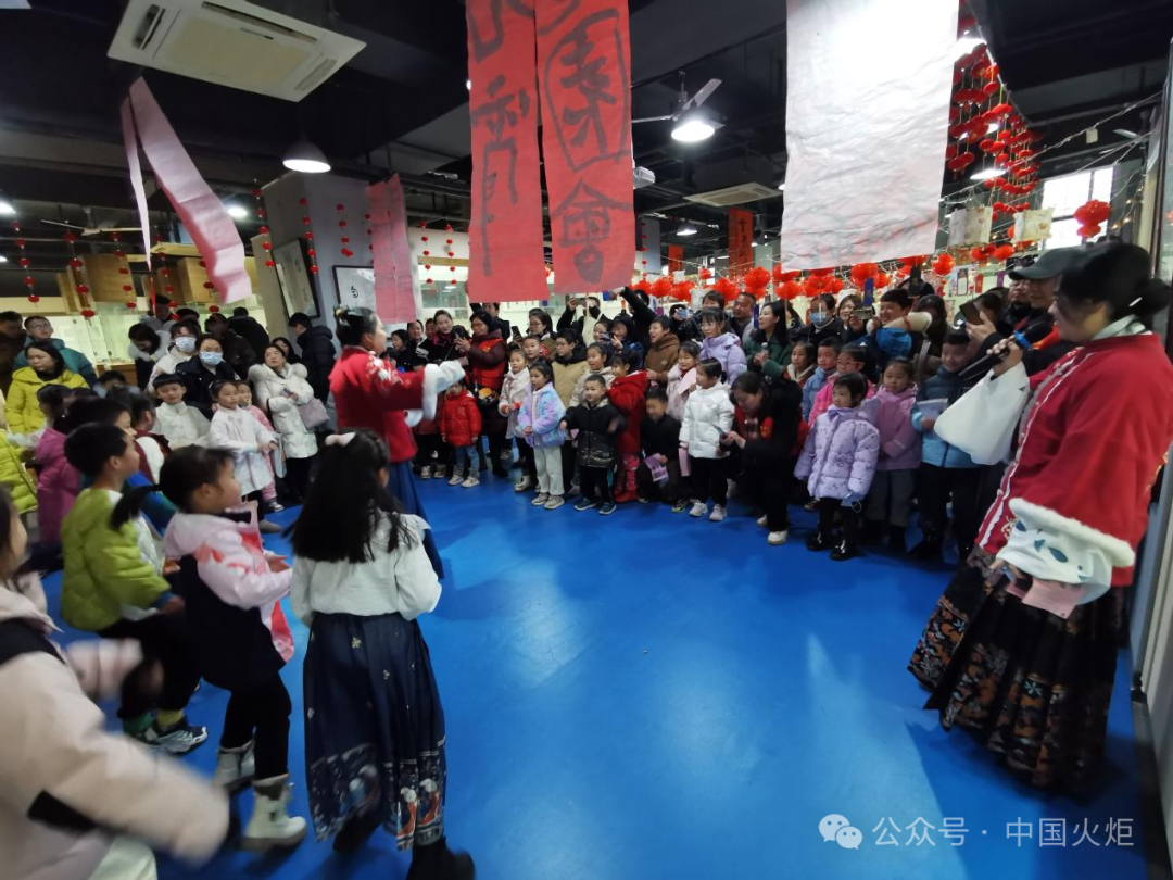 今日关工事①|志愿者_新浪财经_新浪网