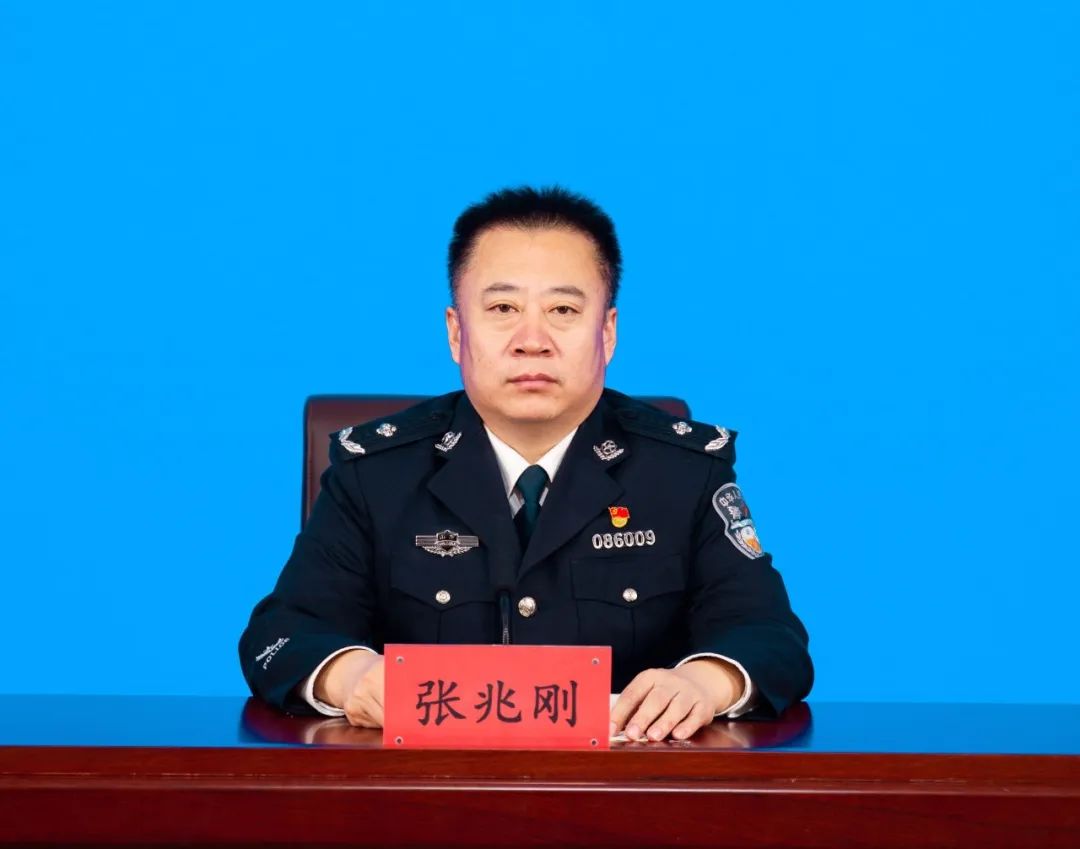 工作报告"主题系列新闻发布会平安聊城专场(一),聊城市公安局党委委员