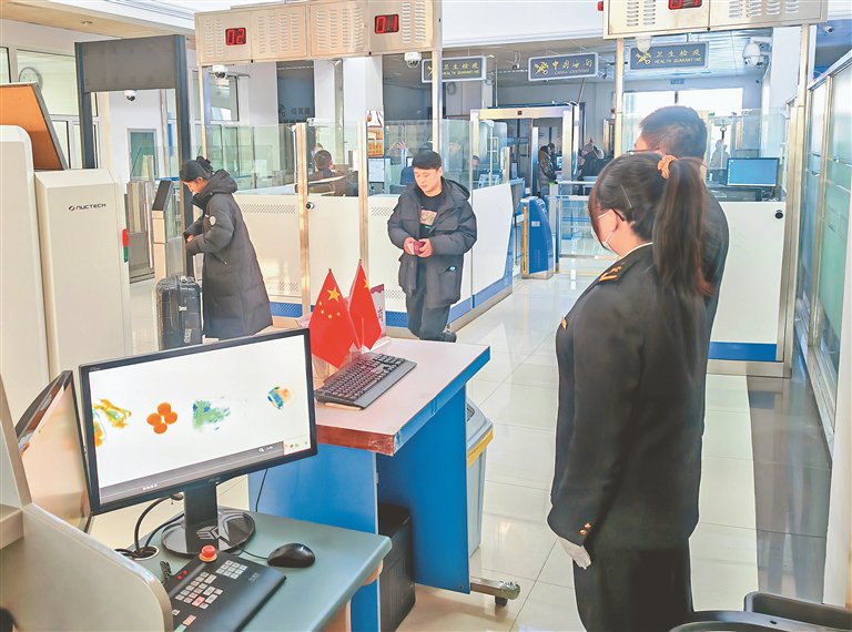 饶河口岸实现开门红|海关_新浪财经_新浪网
