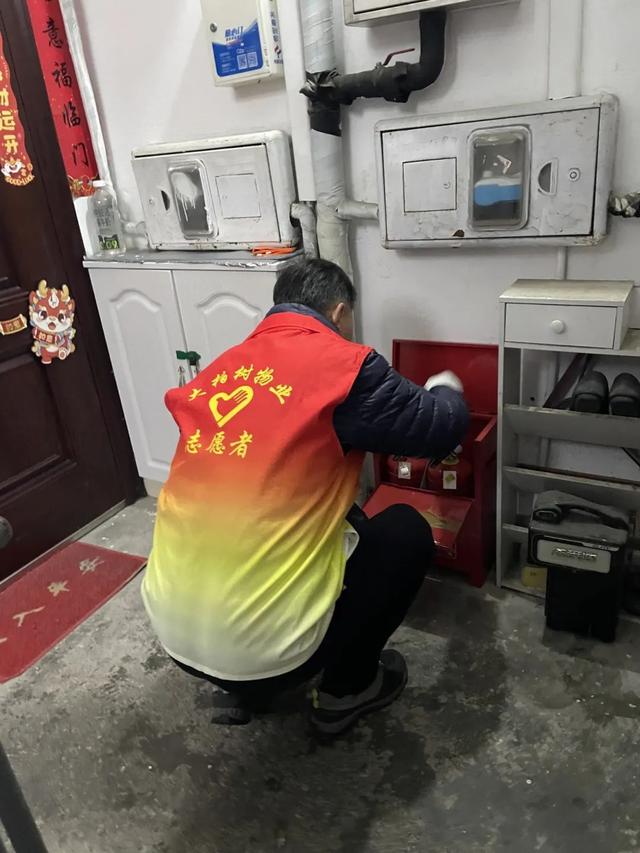 新年新气象,"社区美容师""焕颜"进行中|物业_新浪财经_新浪网