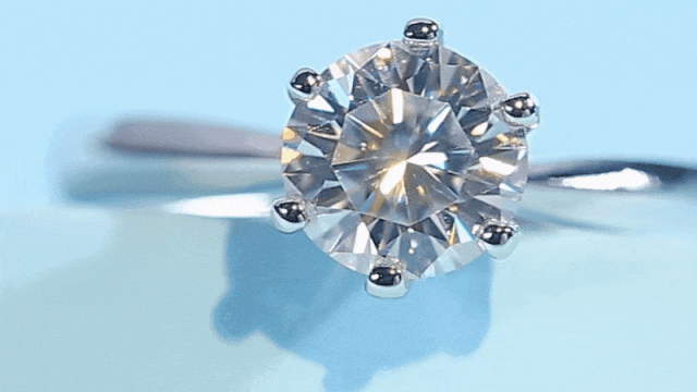 太闪耀了,没多少女人能抵挡它的魅力|钻石_新浪财经_新浪网