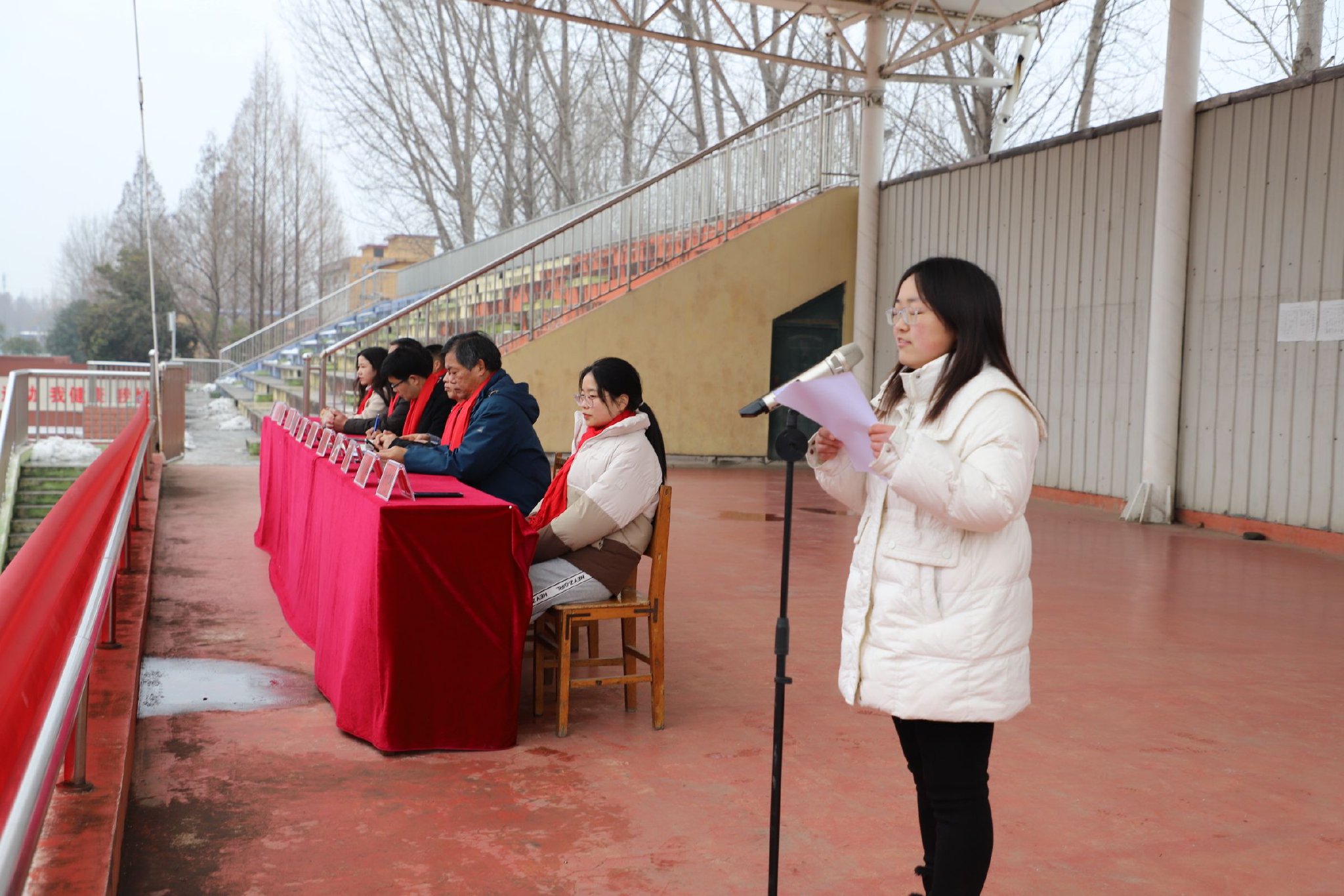 油田一中:北校区举行龙年新春开学典礼|南阳市_新浪财经_新浪网