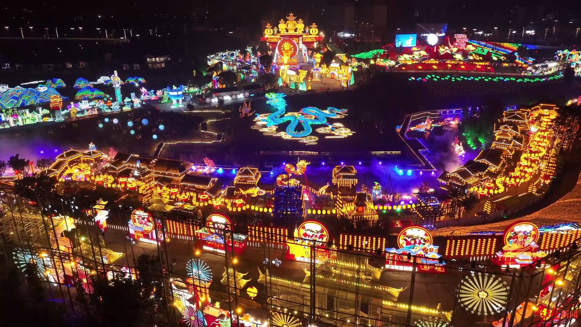 龙年春节自贡彩灯全国开花170余场灯会为自贡造裱糊工最高日薪达两千