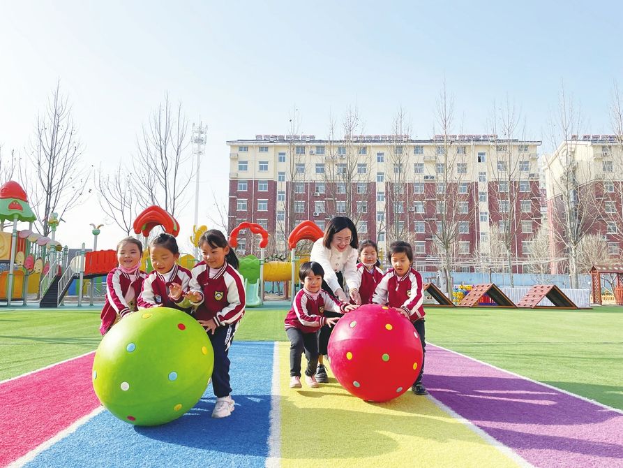 德州市推进"幼儿园以游戏为基本活动"课程改革