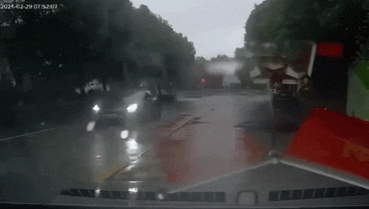 图片来源：都市快报视频截图