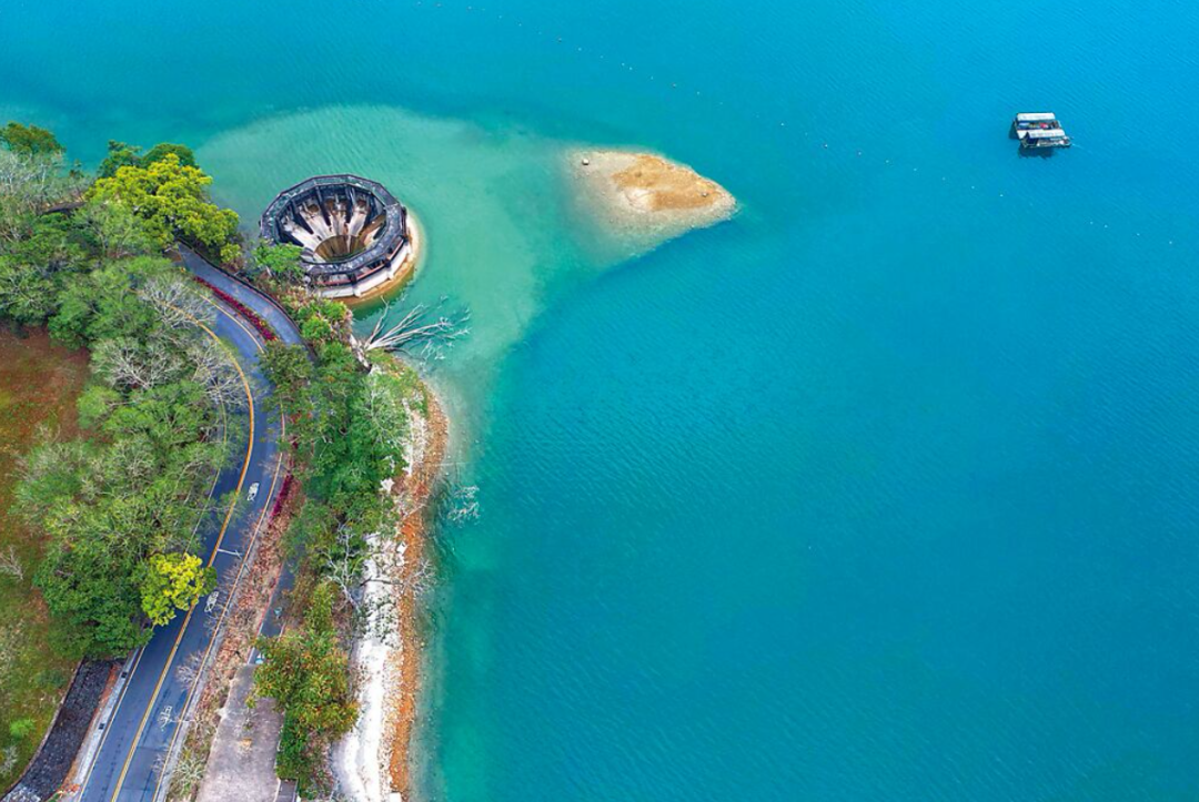 台湾日月潭的水位持续下降