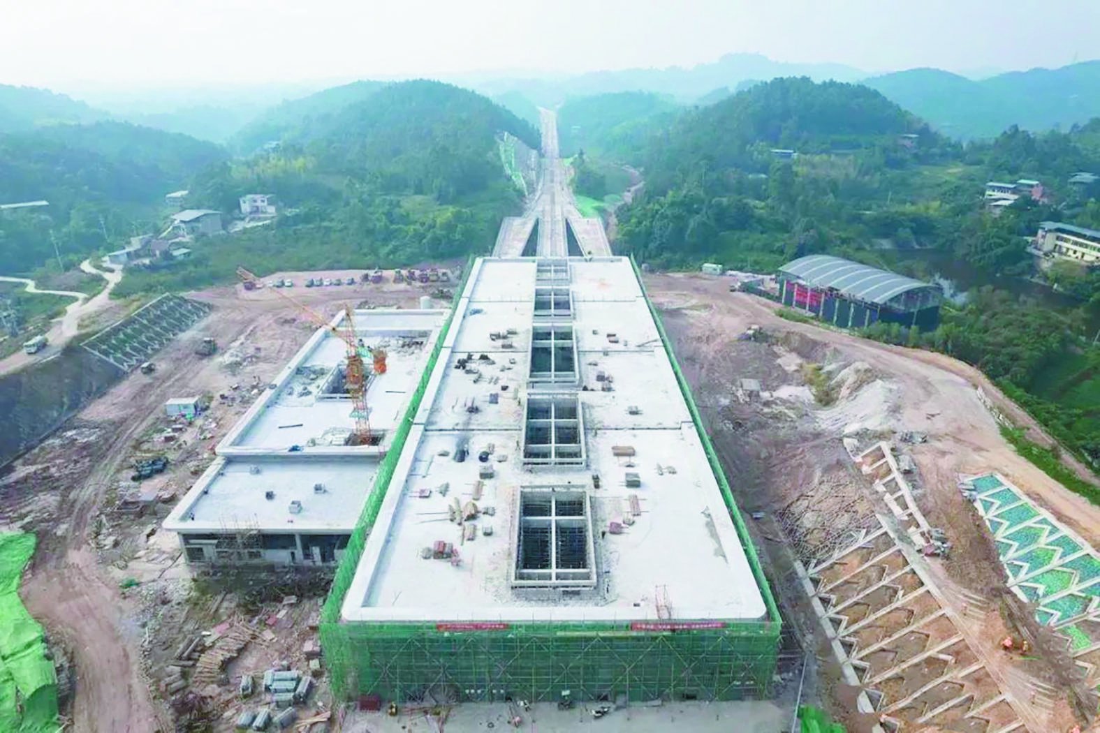 璧铜线铜梁新城站车站