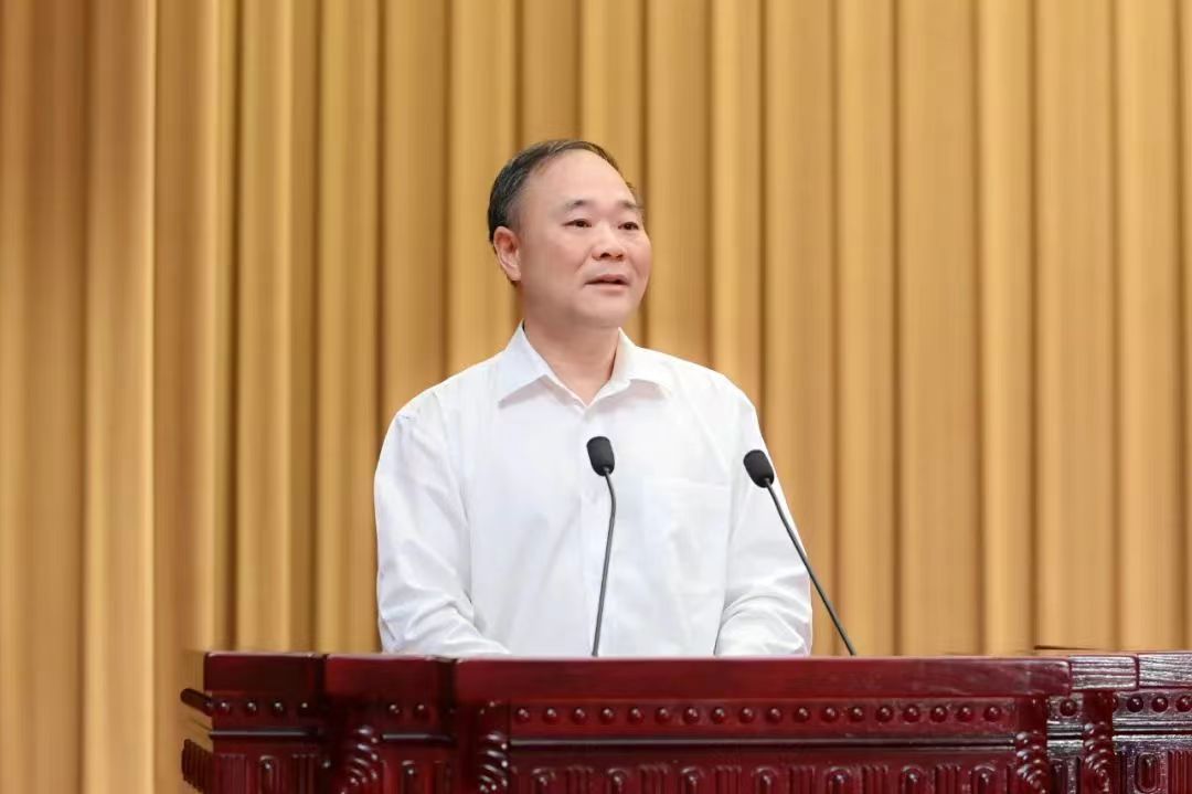 全国政协委员李书福：国际“碳壁垒”渐近，建议推动汽车产业率先实现双碳目标