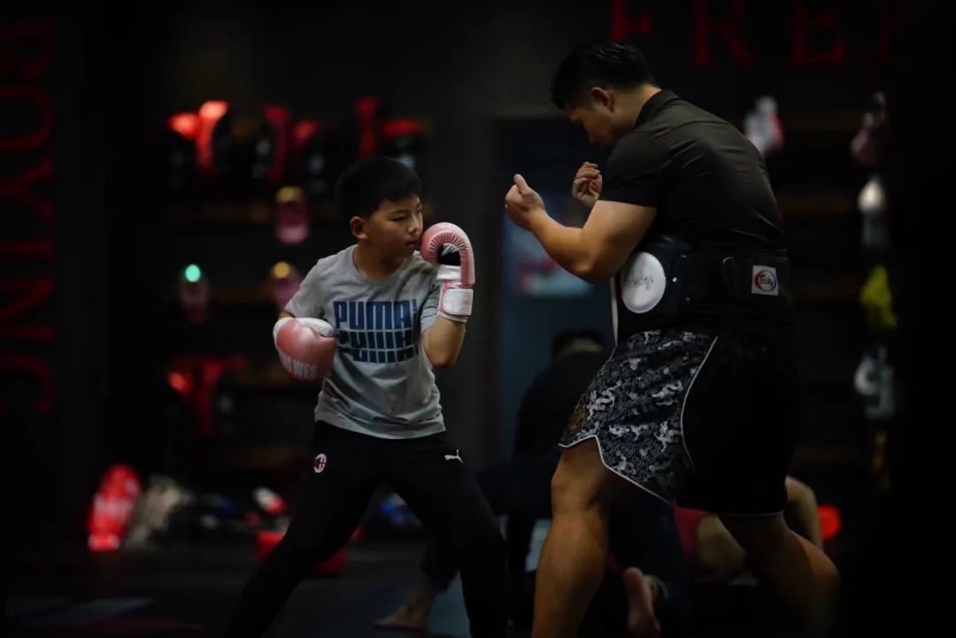 "让贾玲瘦了100斤"的拳击生意,为什么钱这么难挣?