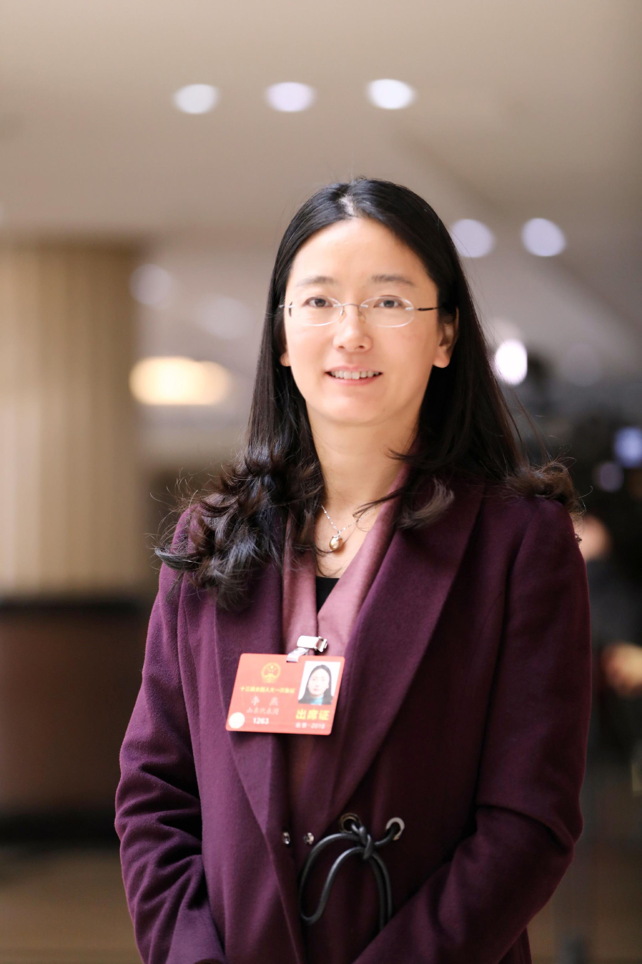 全国人大代表,齐鲁制药集团总裁李燕:建议规范明确新上市创新药的范围