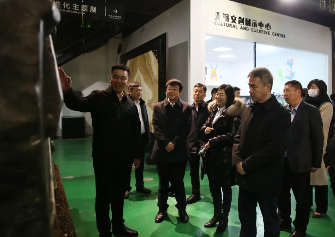 陕国投动态|公司党委书记,董事长姚卫东与临潼区委书记黄可一行共赴