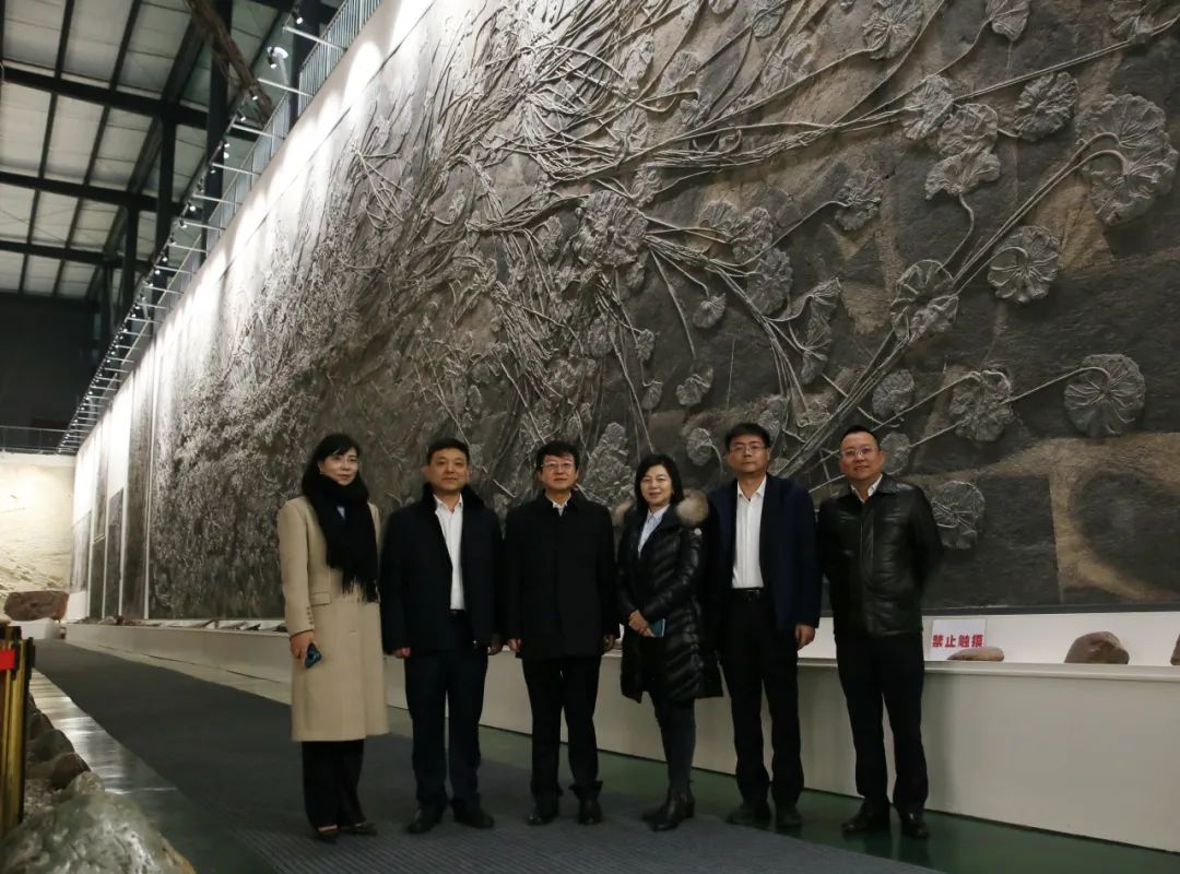 陕国投动态|公司党委书记,董事长姚卫东与临潼区委书记黄可一行共赴