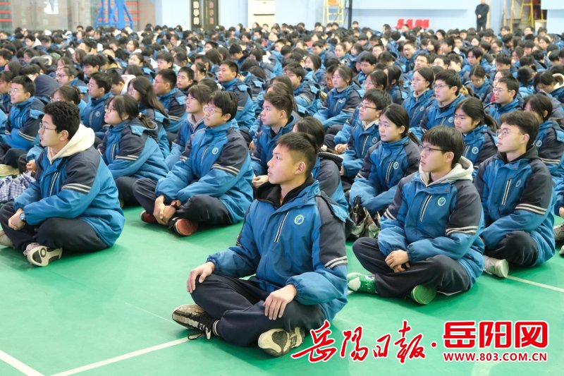 华容一中:把握大好春光 不负青春梦想|华容_新浪财经_新浪网