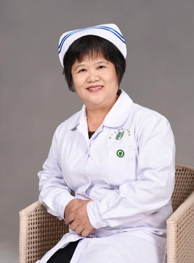 全国政协委员,广西壮族自治区南宁市第四人民医院艾滋病科护士长