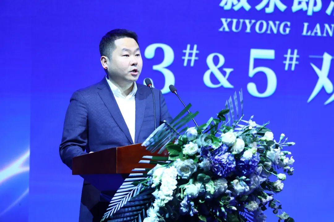 叙永县人民政府副县长谢伟表示:叙永东玻3号窑炉复工和5号窑炉点火