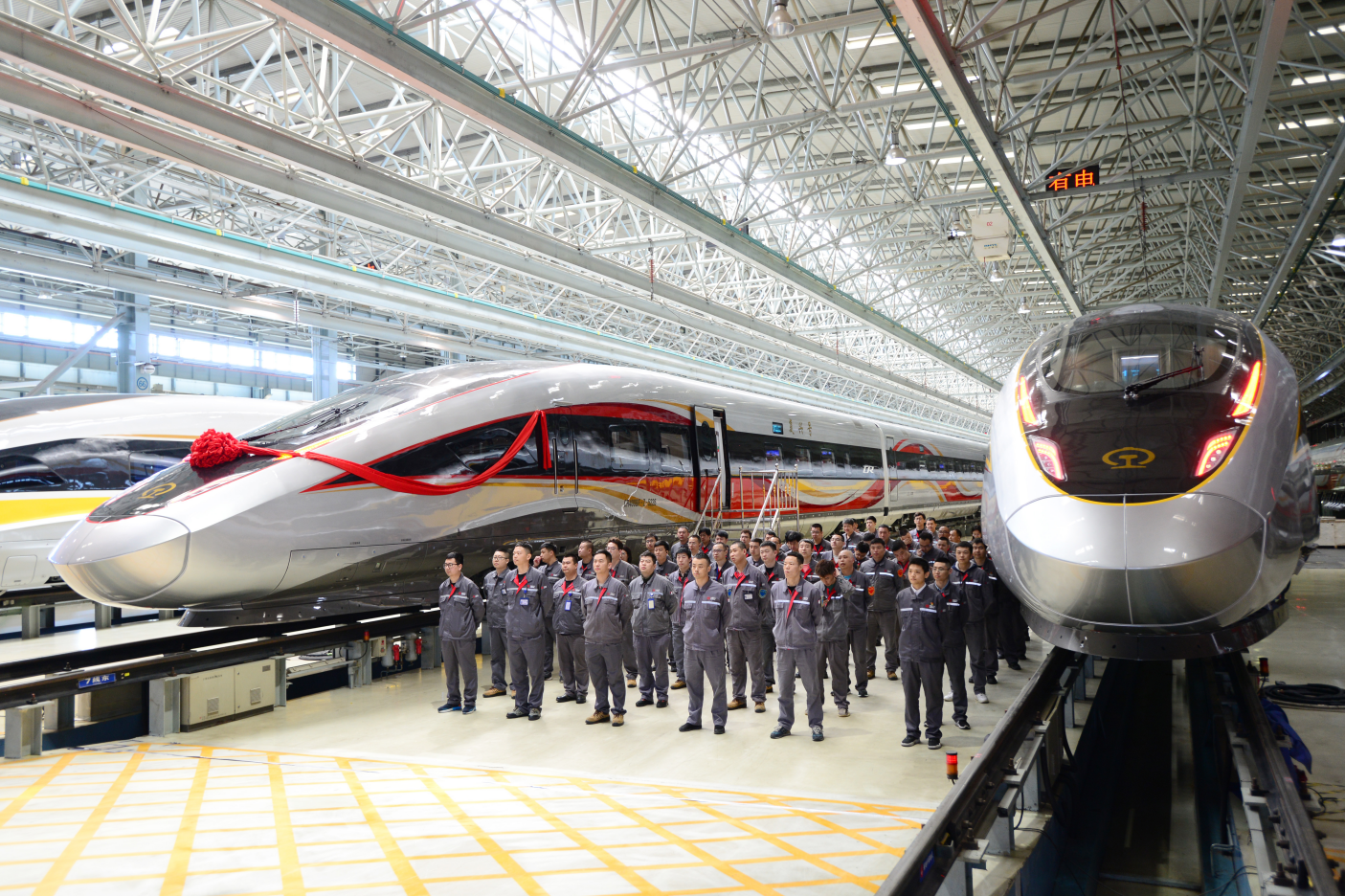 2024共赴春天之约·吉林最期待⑥|"期待生产出更快,更舒适的高速动车