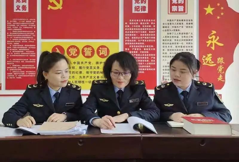 广西都安有支"审案娘子军"|市场监管局_新浪财经_新浪网