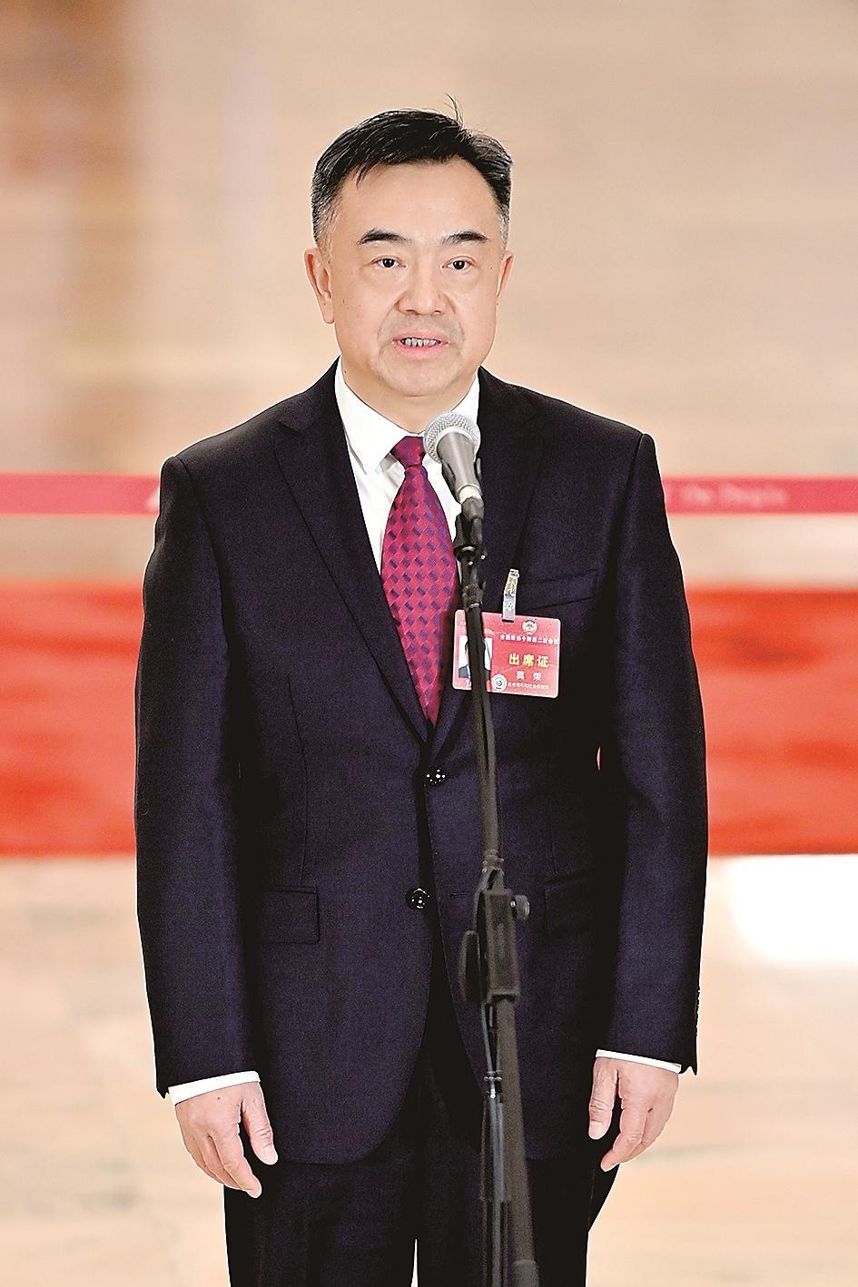 韩保江郭吉安叶聪3月4日,全国政协十四届二次会议"委员通道"现场.