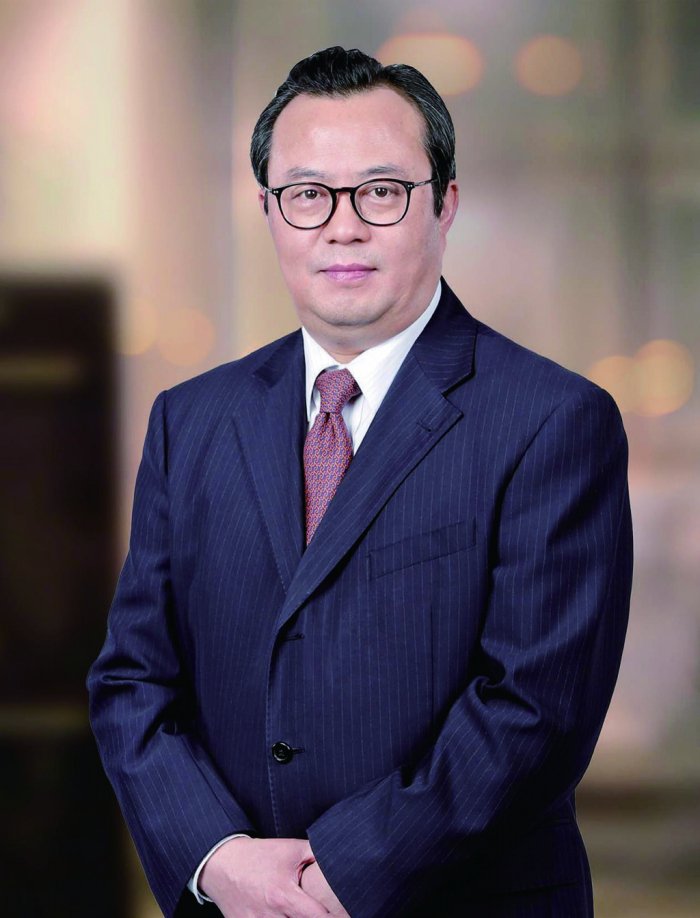 全国政协委员,中国进出口银行董事长 吴富林