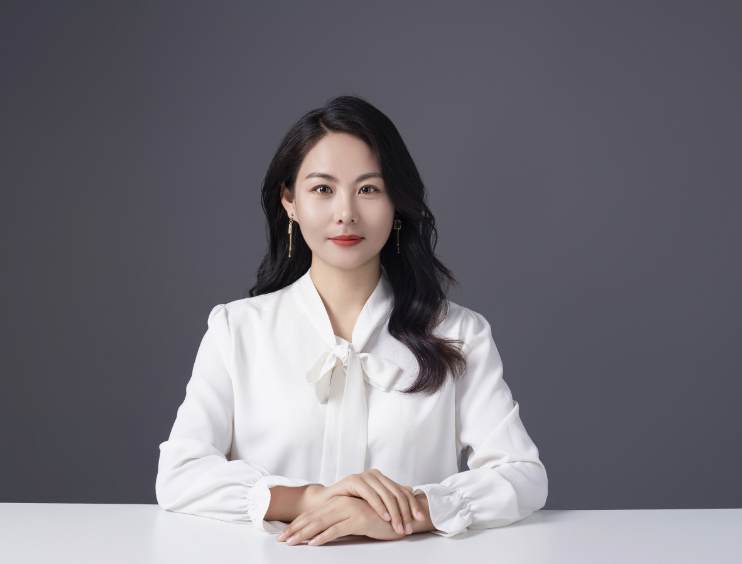 庆风小学教师周媛媛:教师不仅是职业,更是责任和使命_新浪财经_新浪网