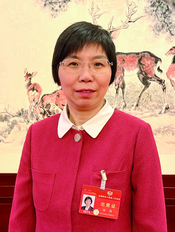 全国政协委员,上海市经济信息化委主任张英:以发展人工智能为抓手