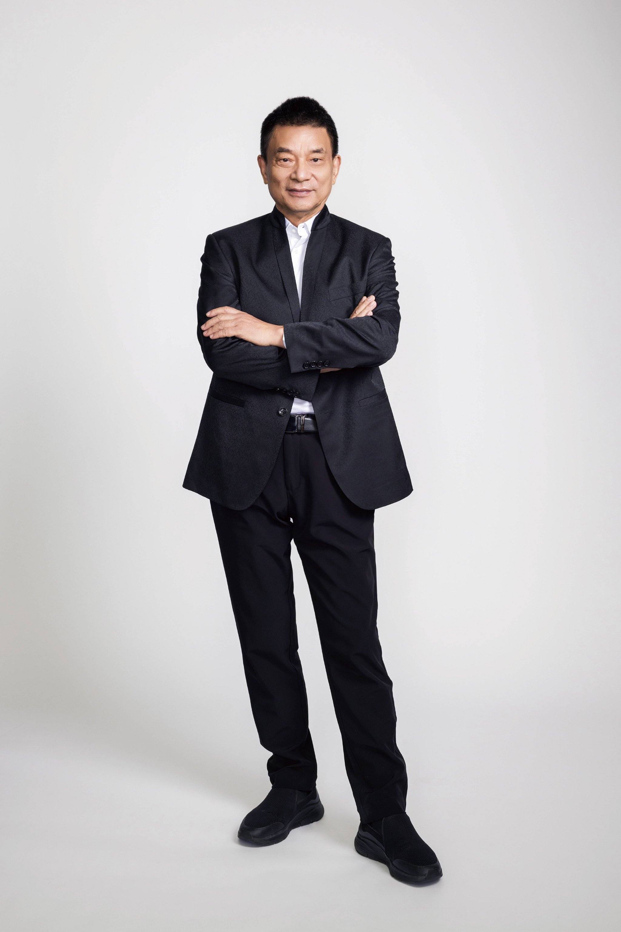 会见企业家丨刘永好谈中国企业家的"卷":就是敢于担当,敢于竞争|刘永