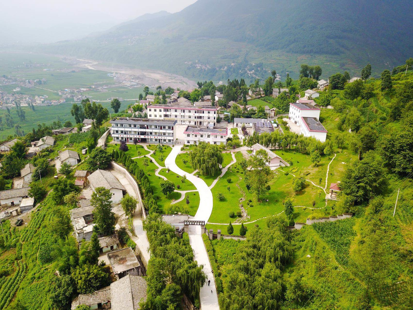 如今的越西县大营盘学校.