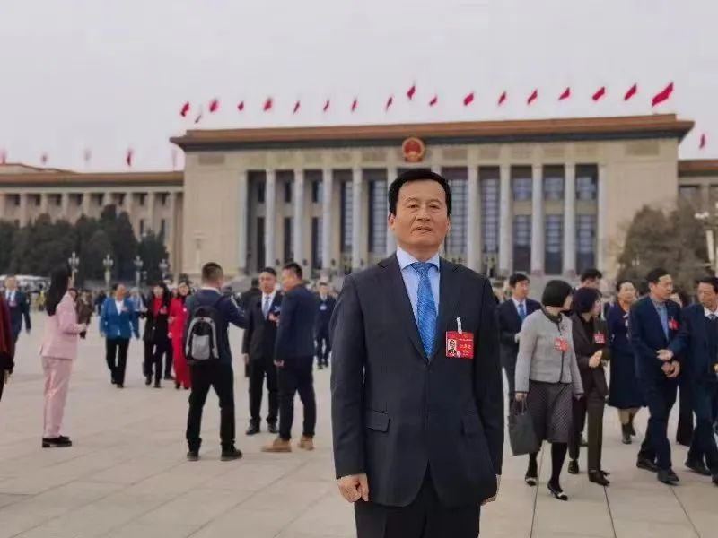 全国人大代表,鲁泰a董事长刘子斌:深化纺织产业国际合