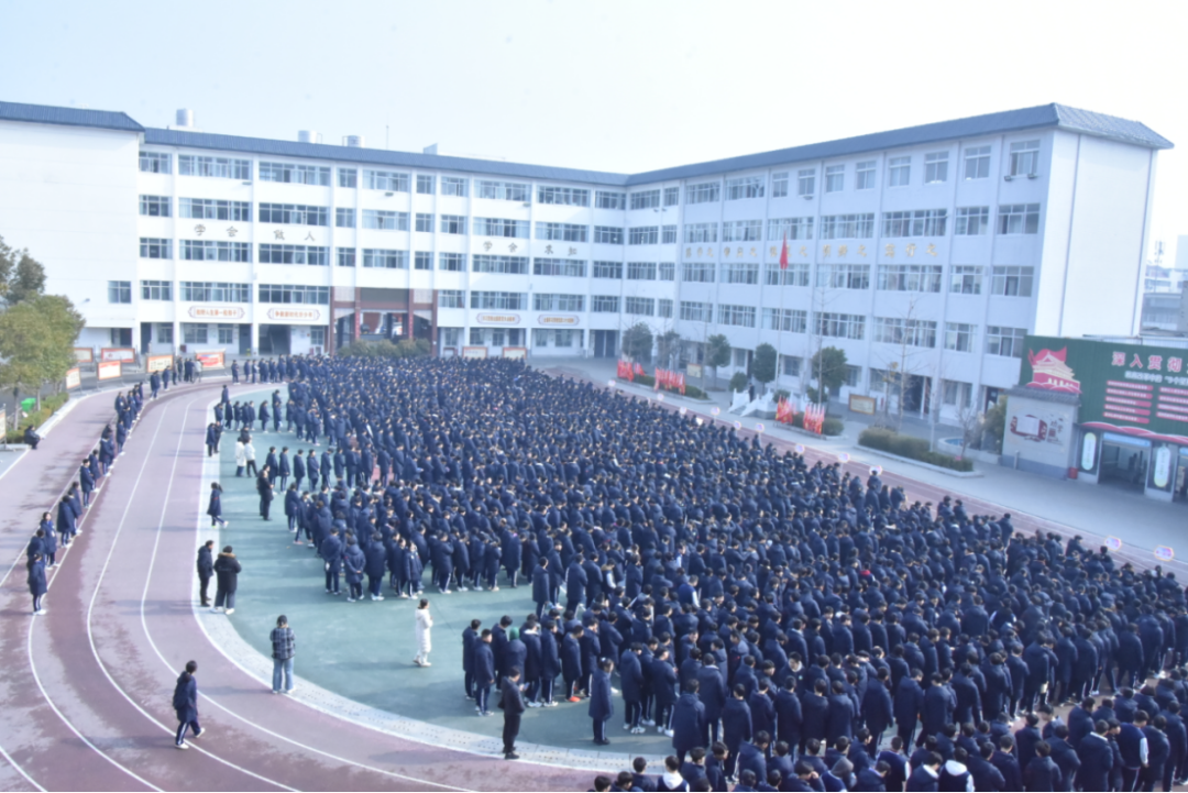 生命至上 防范先行——南阳市四中开展消防应急疏散演练|演练_新浪