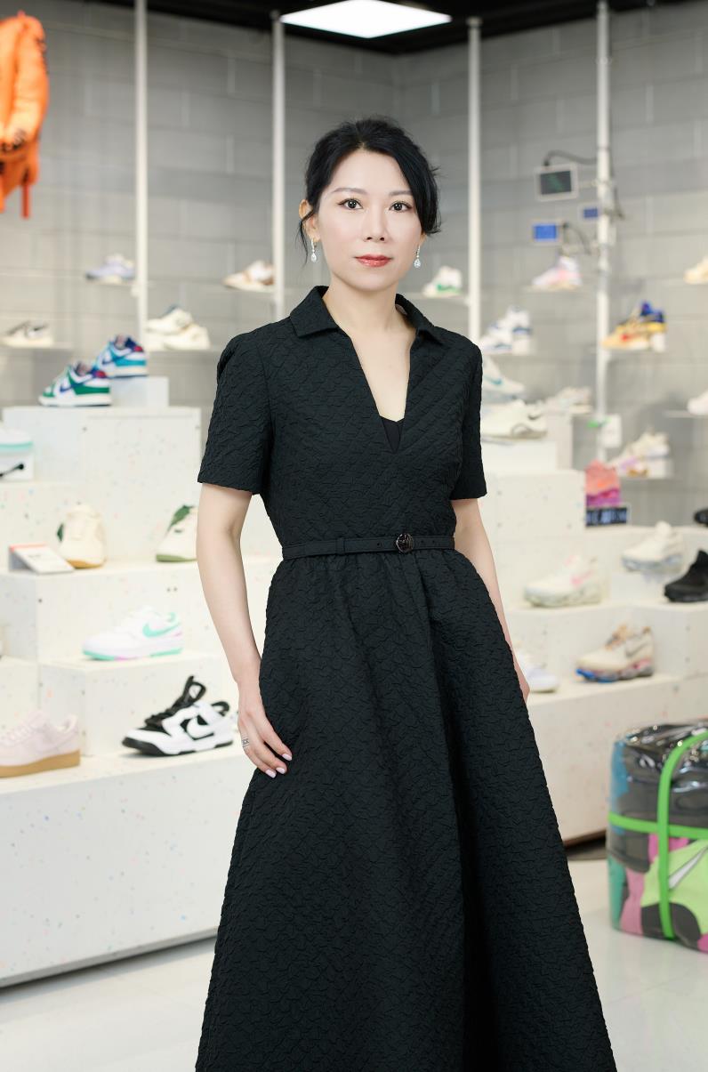 耐克中国董炜:将积极的体育精神和态度传递给更多人|团队_新浪财经