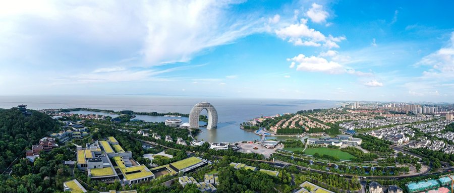 每经专访全国人大代表,湖州市市长洪湖鹏:以科技创新塑造发展新优势