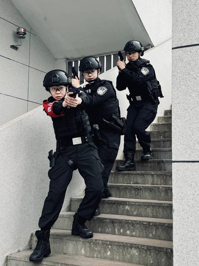 特警服装图片图片