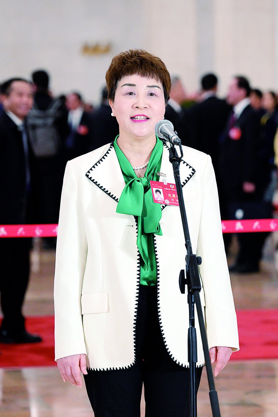 "每扇门后的家事,也是国事"|邓琳_新浪财经_新浪网