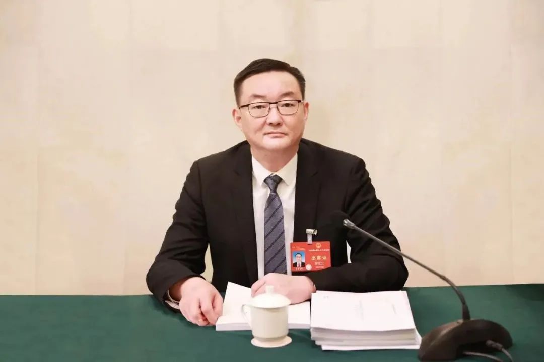 全国人大代表,江西省吉安市委书记罗文江:培育壮大制造业集群,推动
