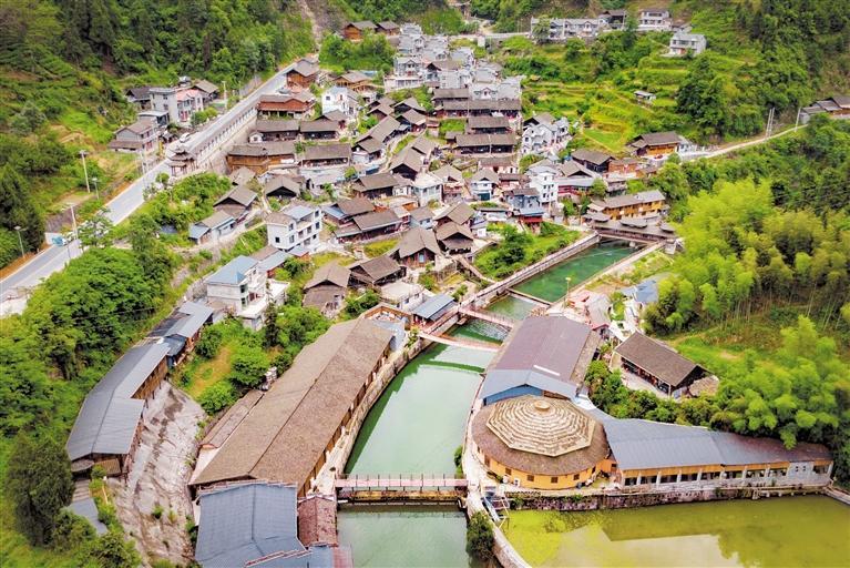 河北省灵寿县车谷砣村.    (河北日报供图)