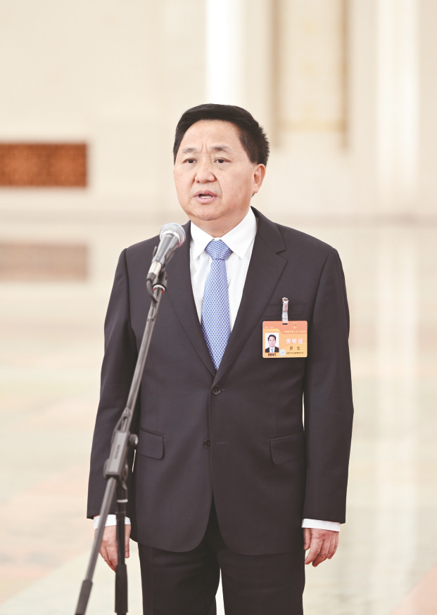 为经营主体创造广阔发展空间|罗文_新浪财经_新浪网