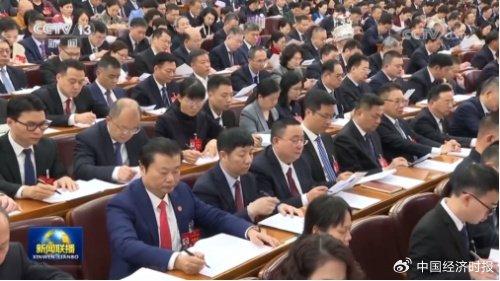 ▲第十四届全国人民代表大会第二次会议5日上午在北京人民大会堂开幕