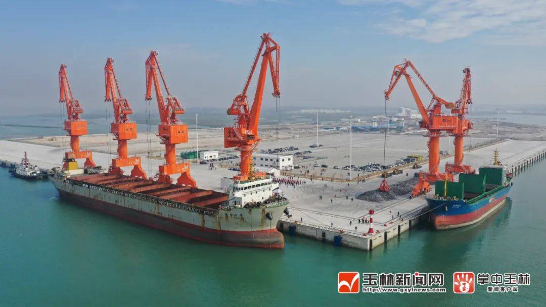 建成南宁—湛江公路(南宁至博白那卜段),南玉珠高速玉林至横县段高速