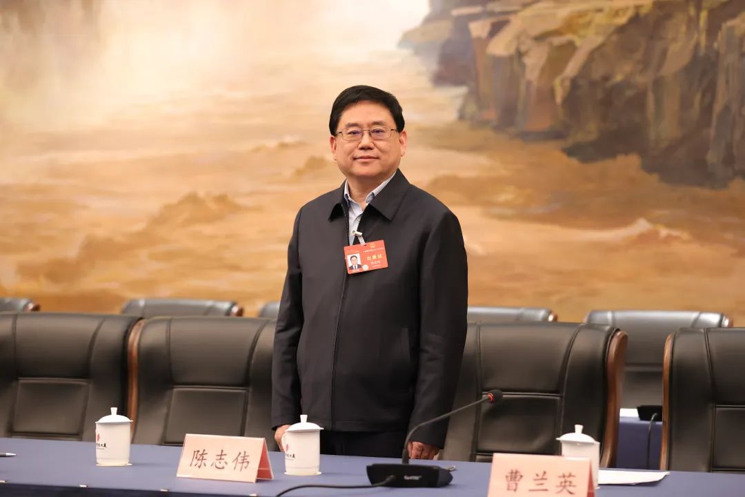 全国两会期间,顶端新闻记者专访全国人大代表,信阳市委副书记,市长