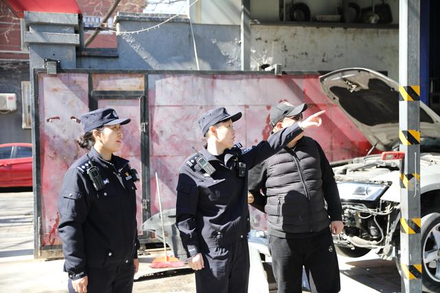 图源:北京市公安局严格管理出效果外表刚毅的"女汉子"内心也细腻温暖.